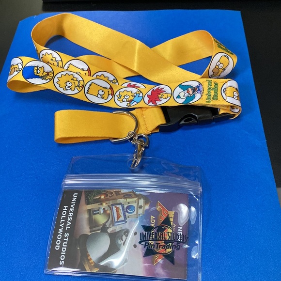 The Simpsons Universal Studio Lanyard - Picture 3 of 5